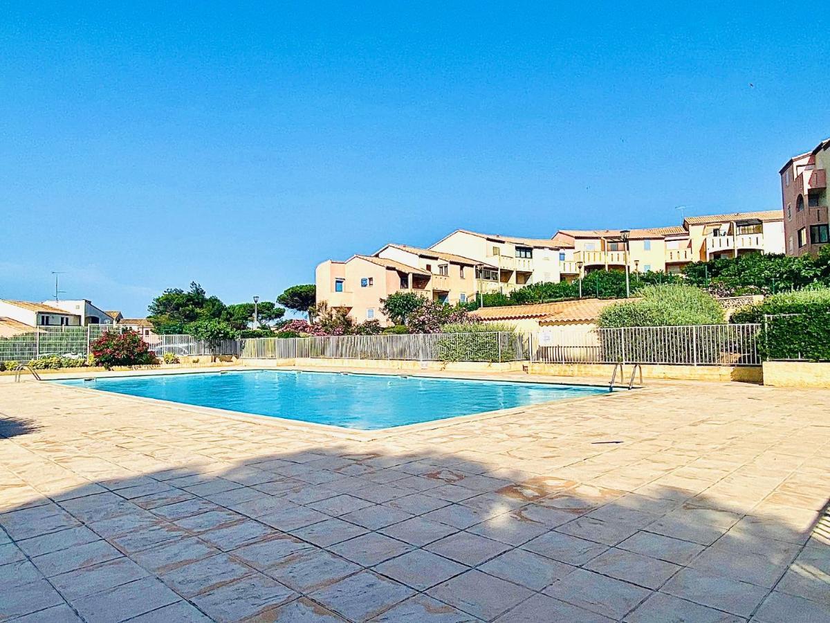 Appartement Proche Mer Avec Piscine Et Parking เฟลอรี ภายนอก รูปภาพ