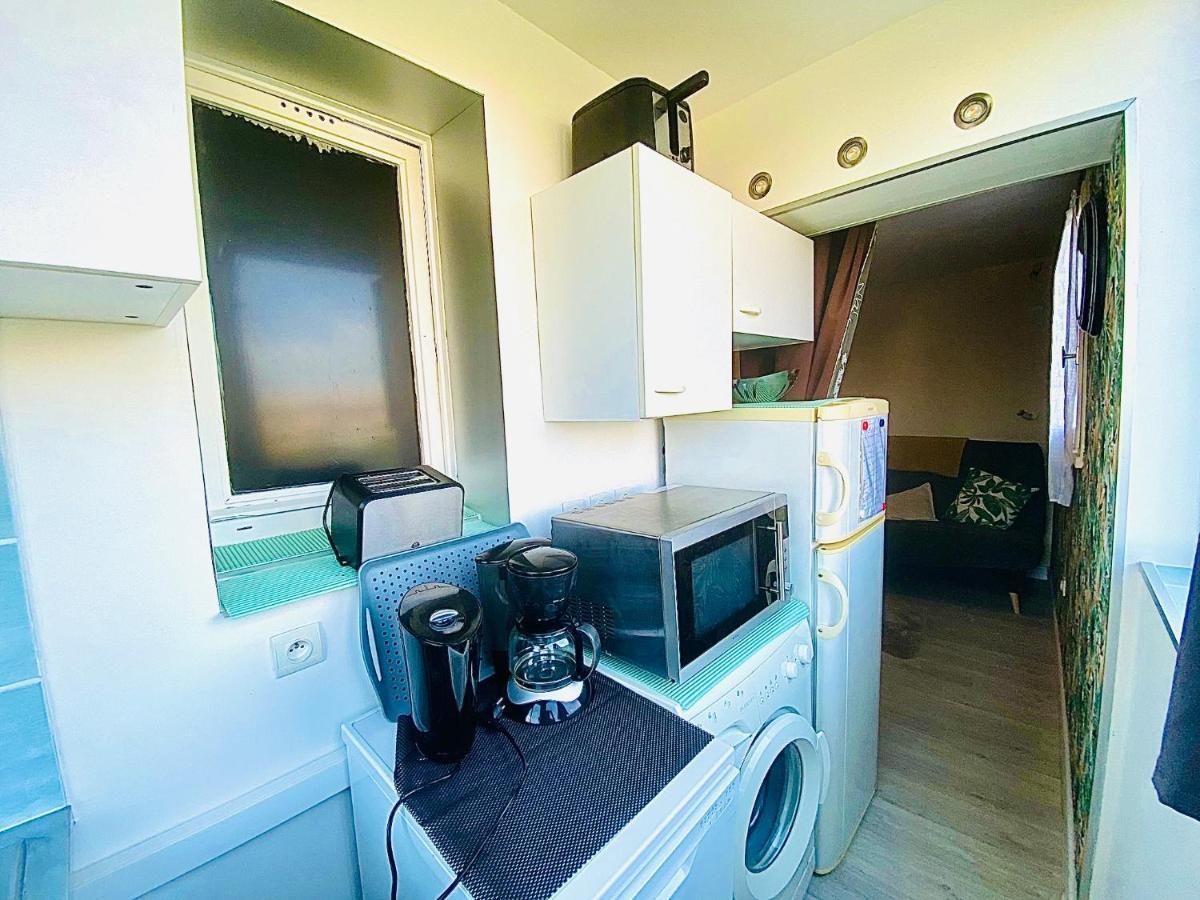 Appartement Proche Mer Avec Piscine Et Parking เฟลอรี ภายนอก รูปภาพ