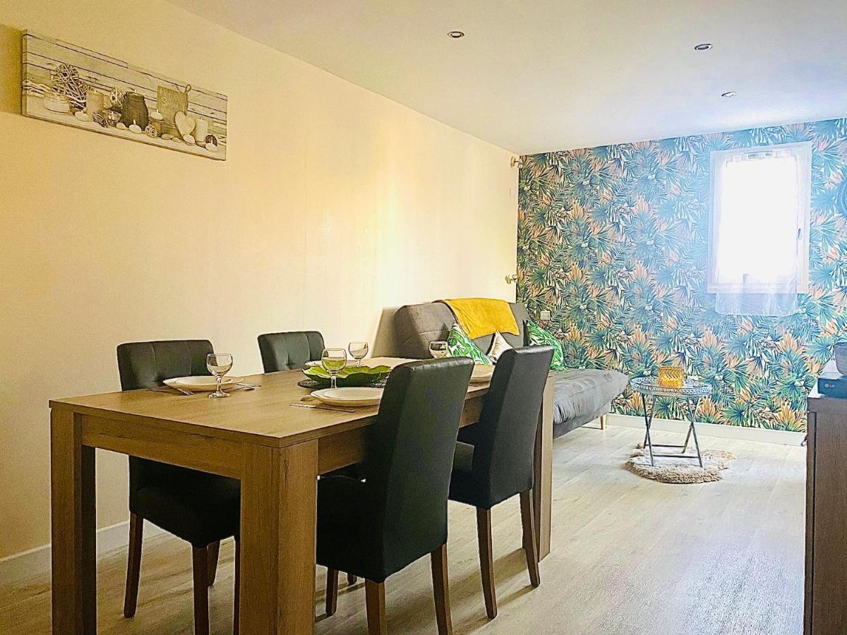 Appartement Proche Mer Avec Piscine Et Parking เฟลอรี ภายนอก รูปภาพ